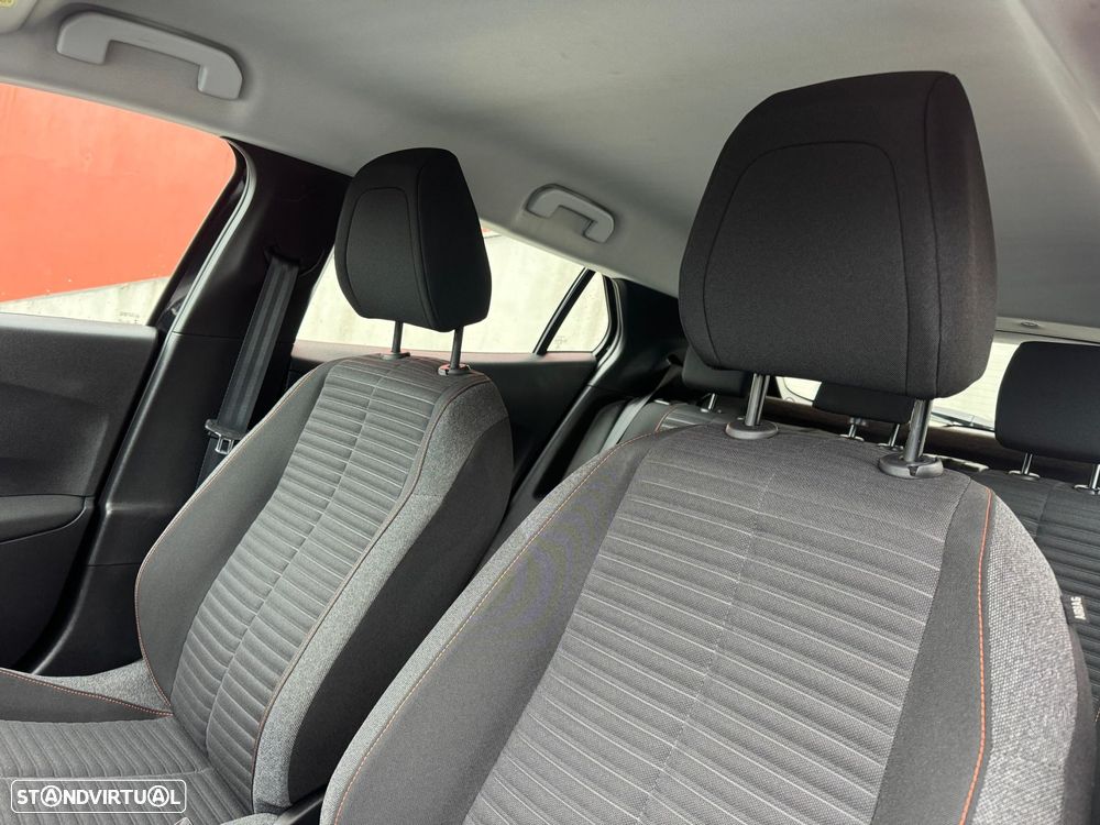 Peugeot 2008 1.2 PureTech Active - 3