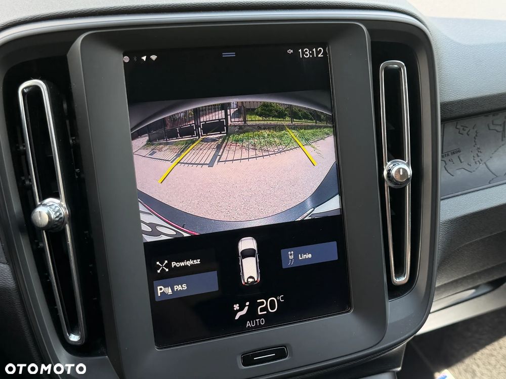Volvo XC 40 T3 Momentum - 16