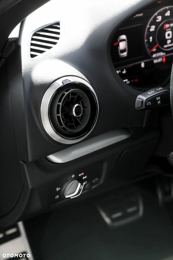 Audi S3 - 32