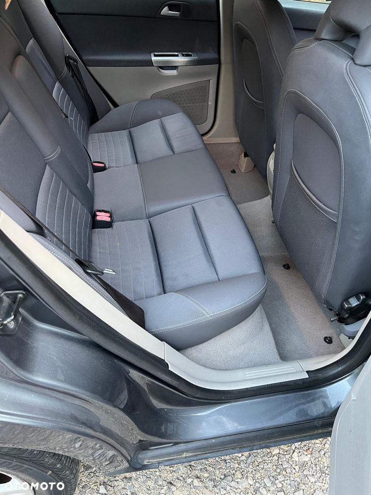 Volvo S40 2.0D Kinetic - 13