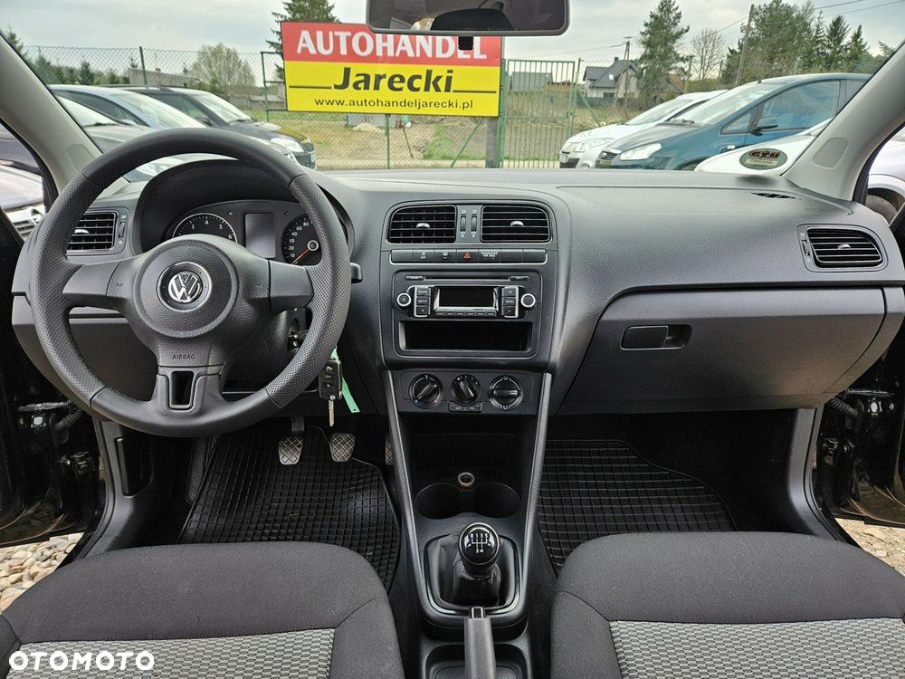 Volkswagen Polo - 12
