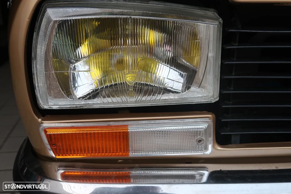 Peugeot 304 - 6