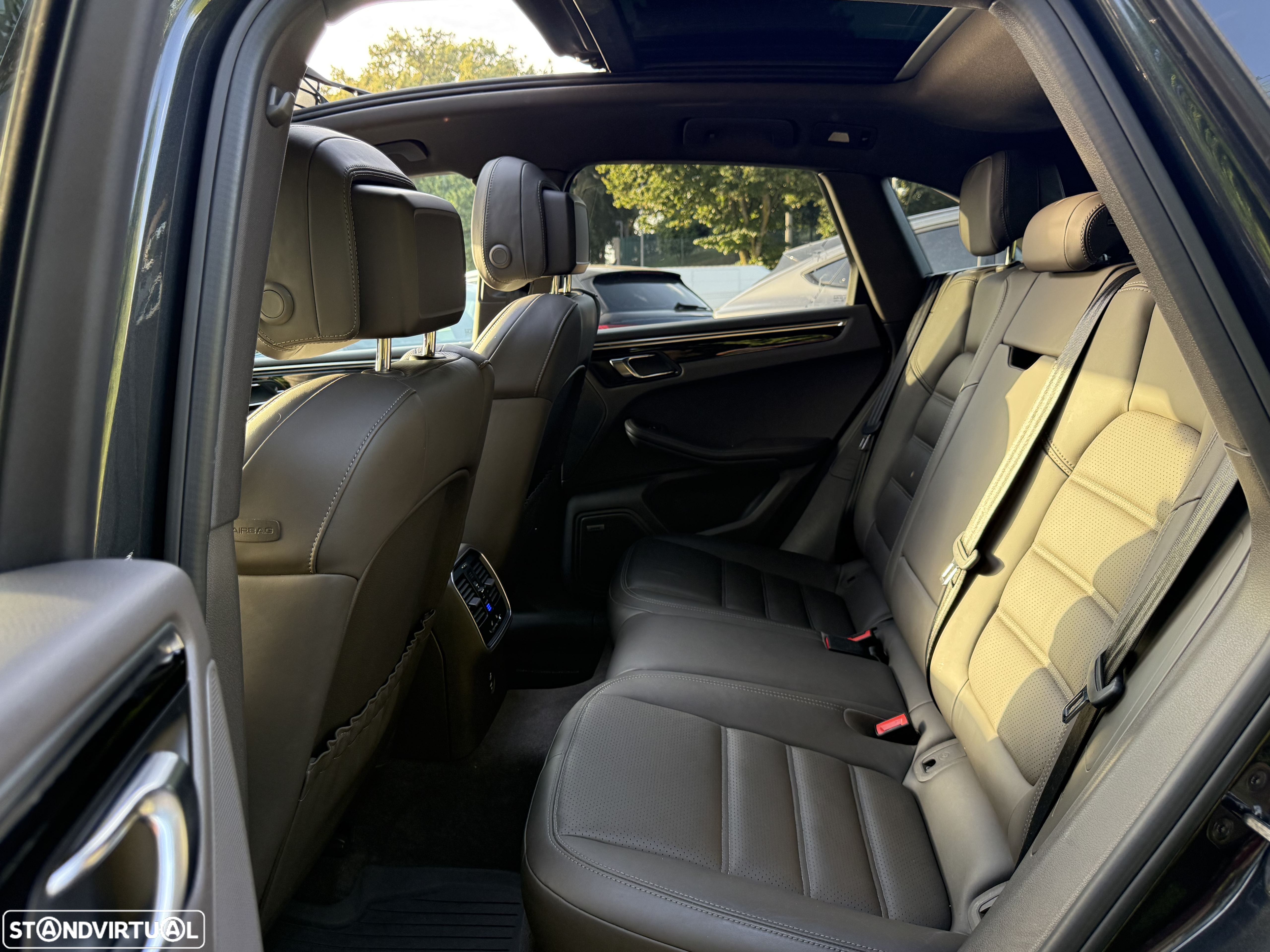 Porsche Macan S - 18