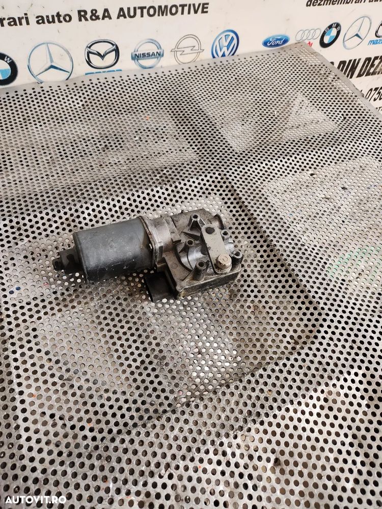 Motoras Stergator Fata Audi A6 C7 Volan Stanga Europa - Dezmembrari Arad - 2