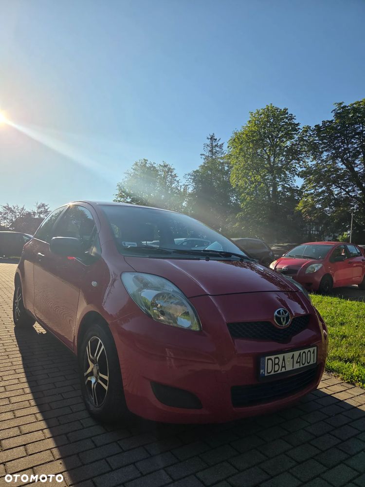Toyota Yaris 1.0 Luna - 8
