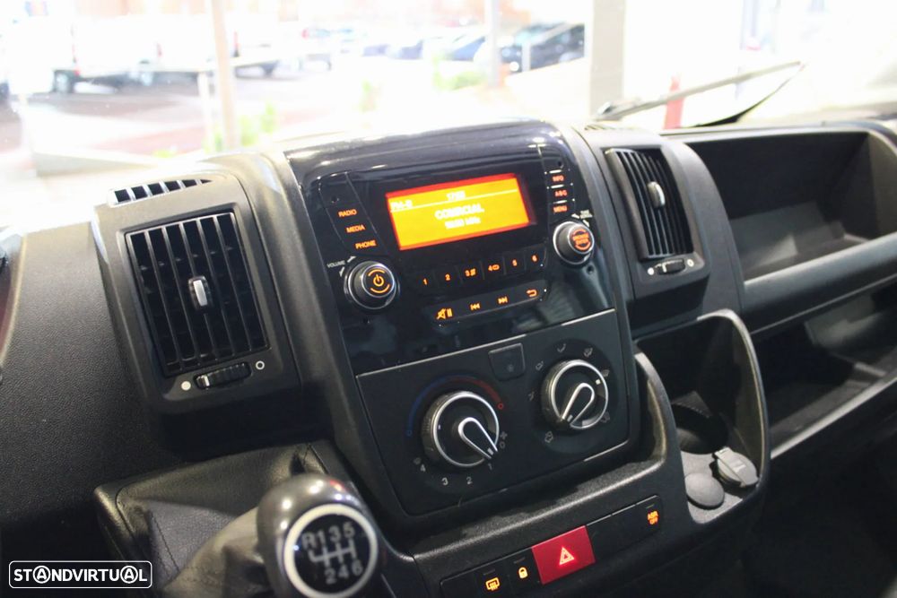 Peugeot Boxer 2.2 bluehdi 335/L3 Cabine dupla - 9