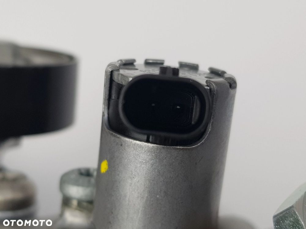 NOWA ORYGINALNA Podstawa filtra oleju Volkswagen Atlas Cross Golf VIII - 13