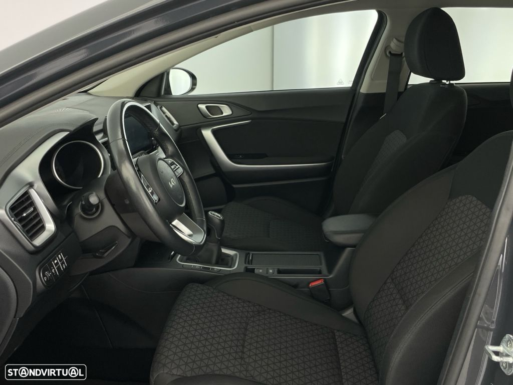 Kia Ceed SW 1.0 T-GDI Sport - 11