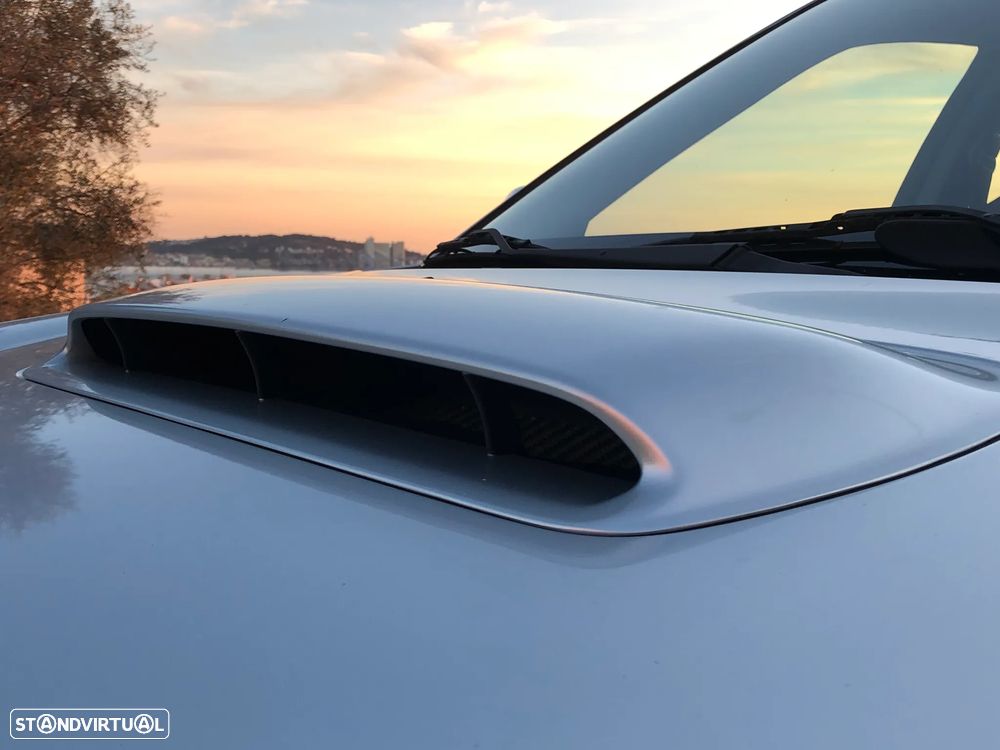 Subaru Impreza Sedan 2.0 WRX - 11