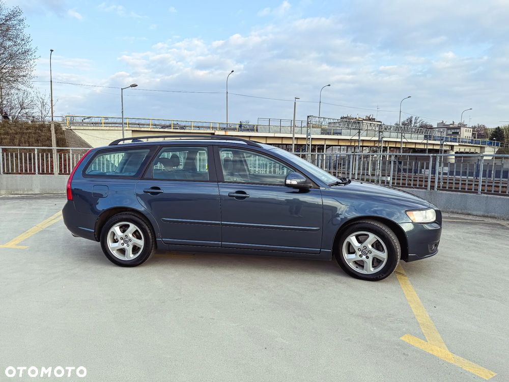Volvo V50 D3 Summum - 14