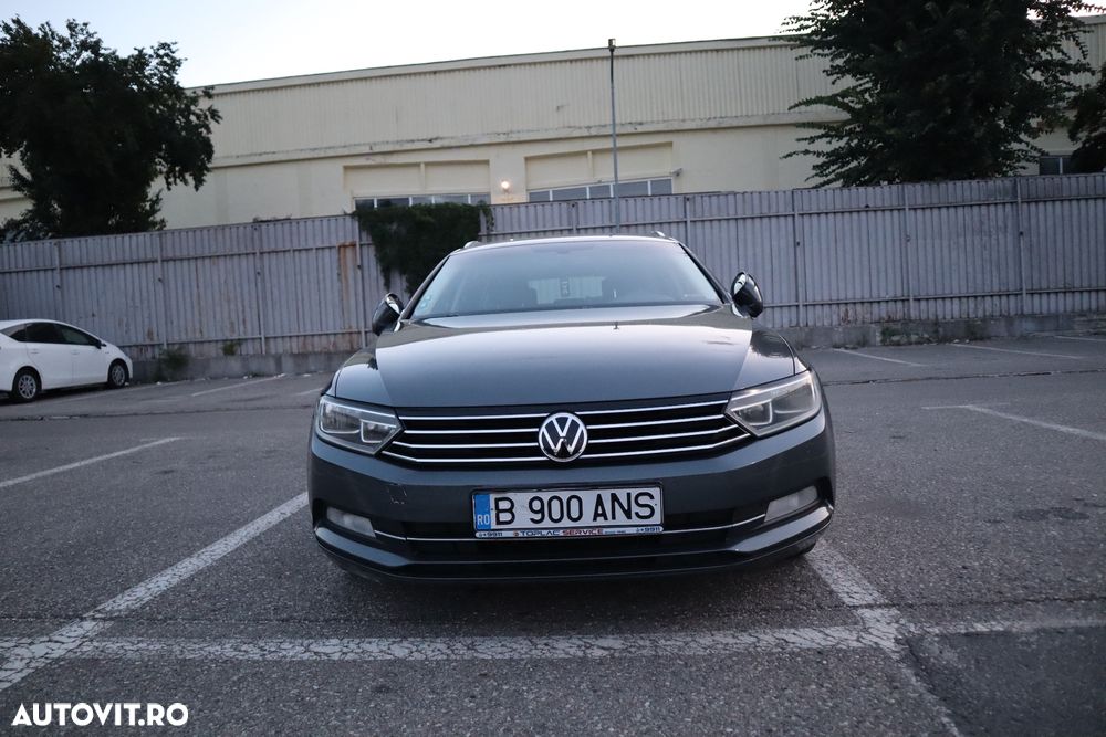 Volkswagen Passat ver-2-0-tdi-dsg-comfortline - 1