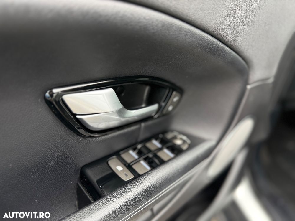 Land Rover Range Rover Evoque 2.0 D150 R-Dynamic HSE - 30