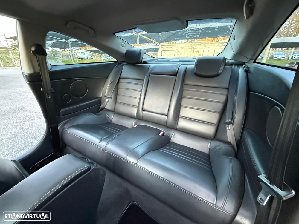 Renault Laguna Coupe 2.0 dCi Dynamique S - 10