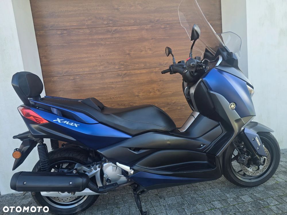 Yamaha X-max - 18