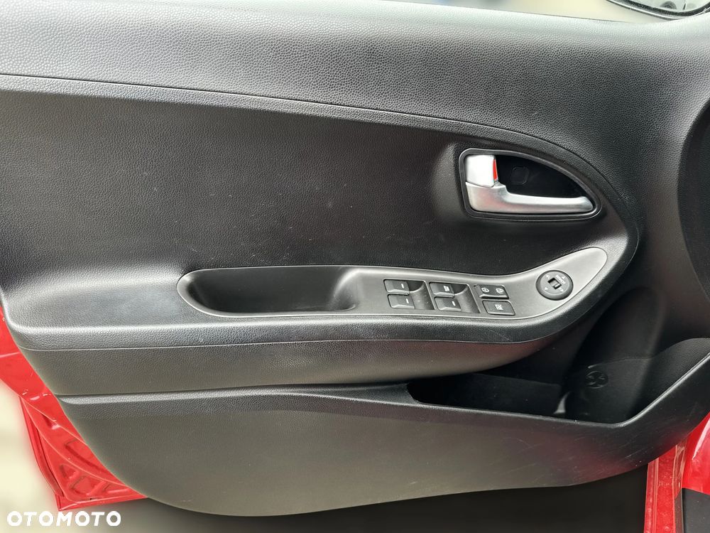 Kia Picanto 1.2 Business Line - 11