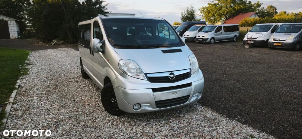 Opel Vivaro - 16