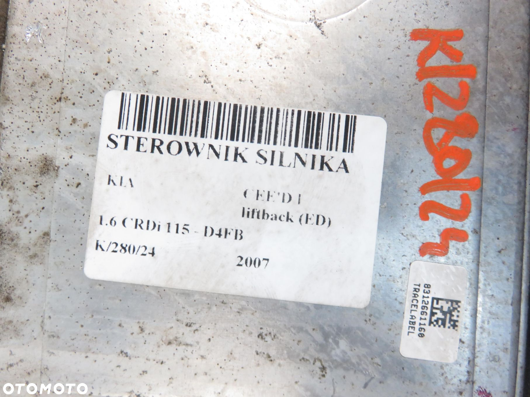 STEROWNIK KIA CEE'D I 1.6 CRDi 391032A710 0281013569 - 9