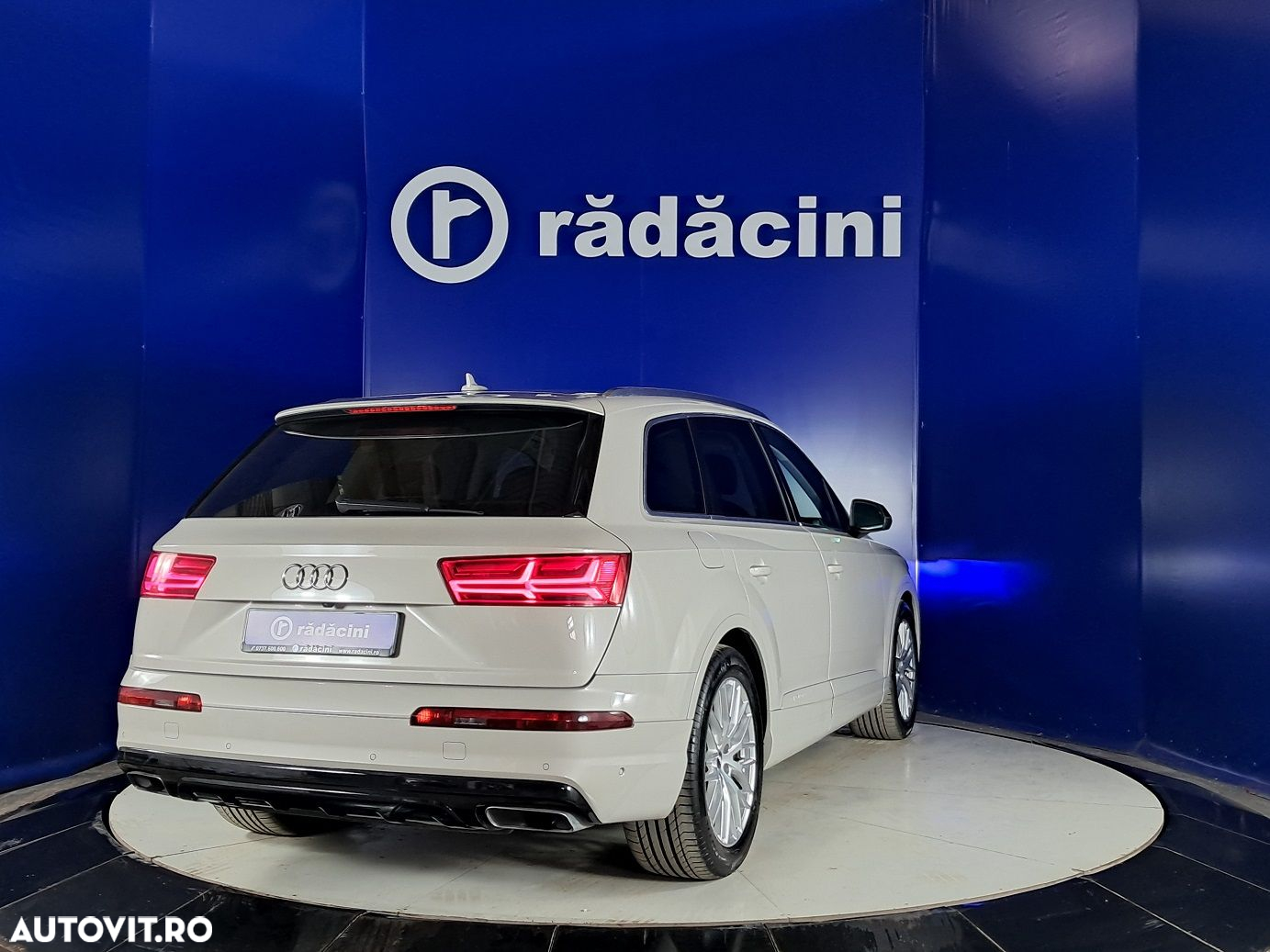 Audi Q7 - 7