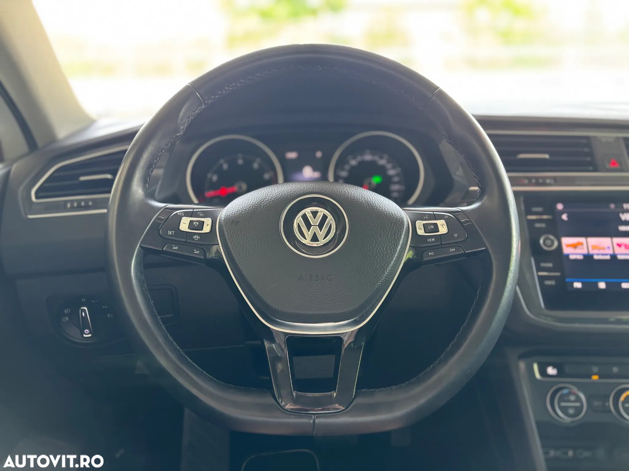 Volkswagen Tiguan 1.5 TSI ACT DSG Comfortline - 16