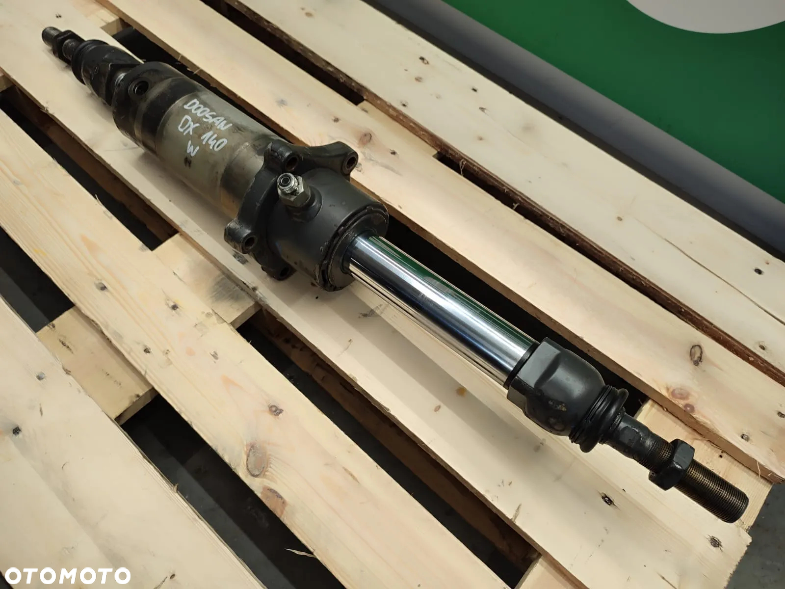 Siłownik skrętu 0501 218 235 Doosan Dx 140 W - 6