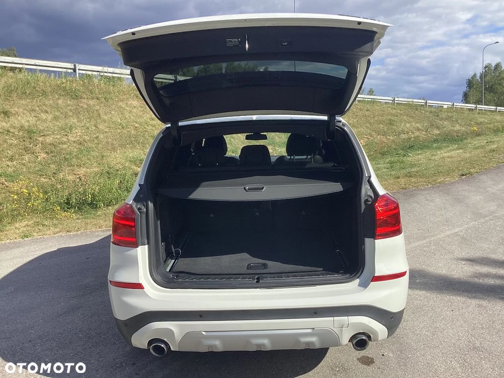 BMW X3 xDrive30i xLine - 30