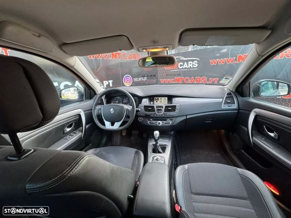 Renault Laguna Break 1.5 dCi SE Black Line - 3