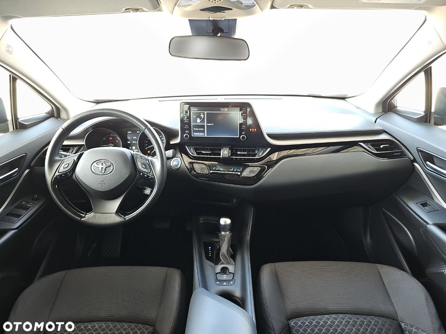 Toyota C-HR - 10
