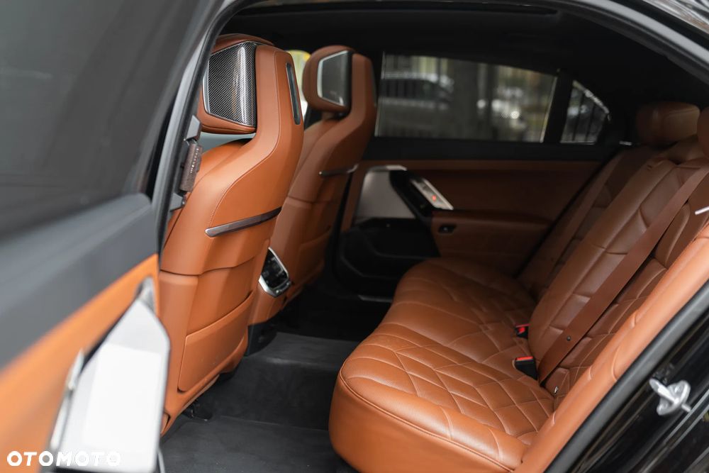 BMW Seria 7 740d xDrive mHEV M Sport sport - 18