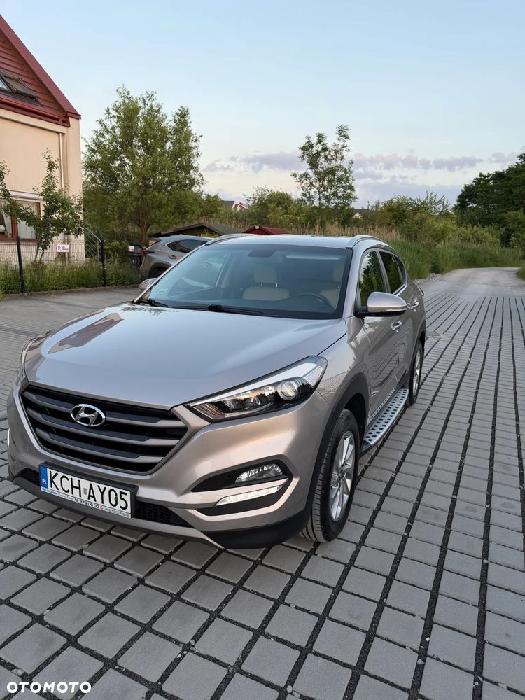 Hyundai Tucson 1.6 GDI BlueDrive Comfort 2WD - 11