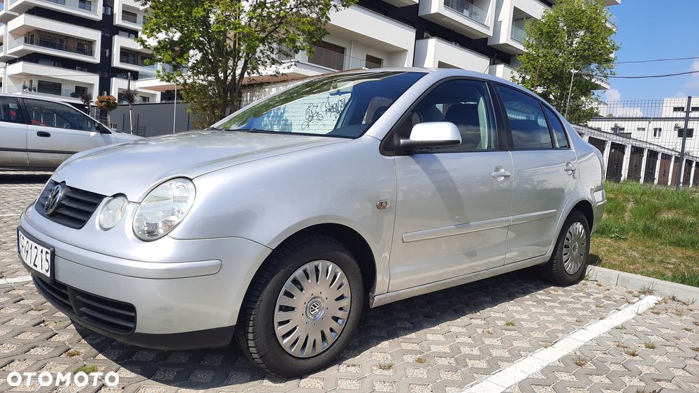 Volkswagen Polo - 1