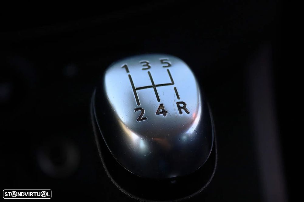 Renault Clio Sport Tourer - 15