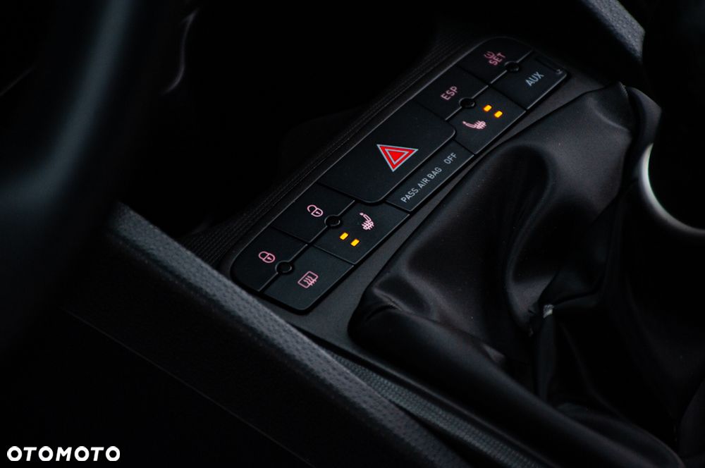 Seat Ibiza 1.6 16V Sport Edition - 24