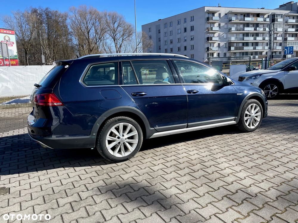 Volkswagen Golf Alltrack - 9