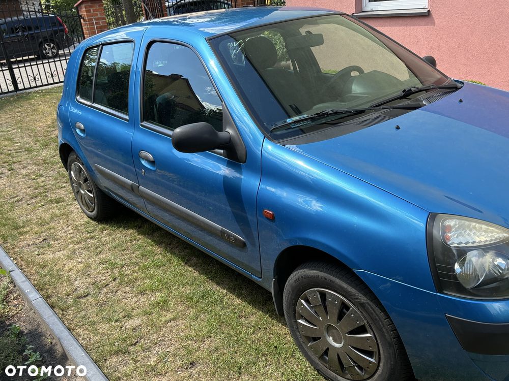 Renault Clio - 2