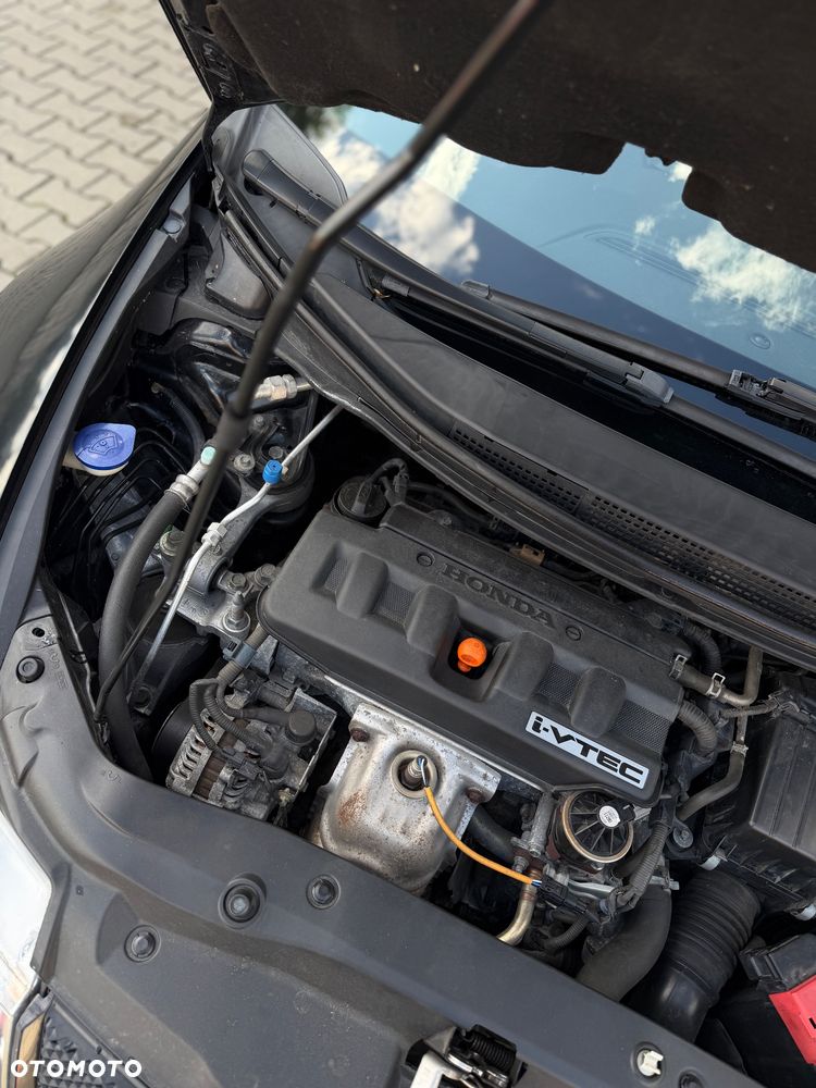 Honda Civic 1.8 GT Special Edition - 12