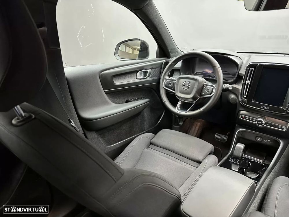 Volvo XC 40 Recharge Core - 20