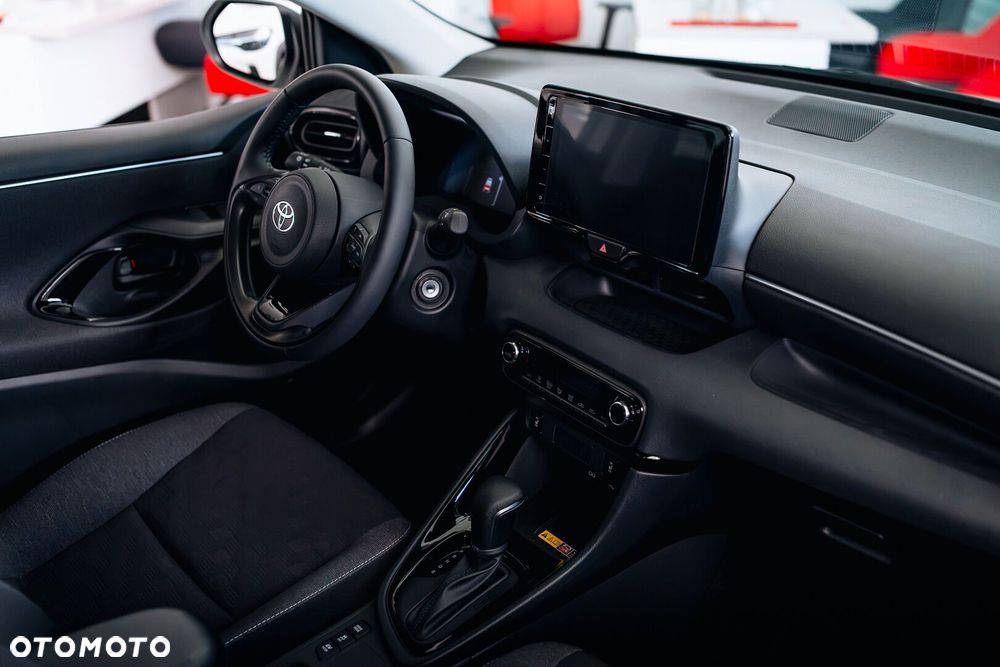 Toyota Yaris Hybrid 1.5 Style - 17