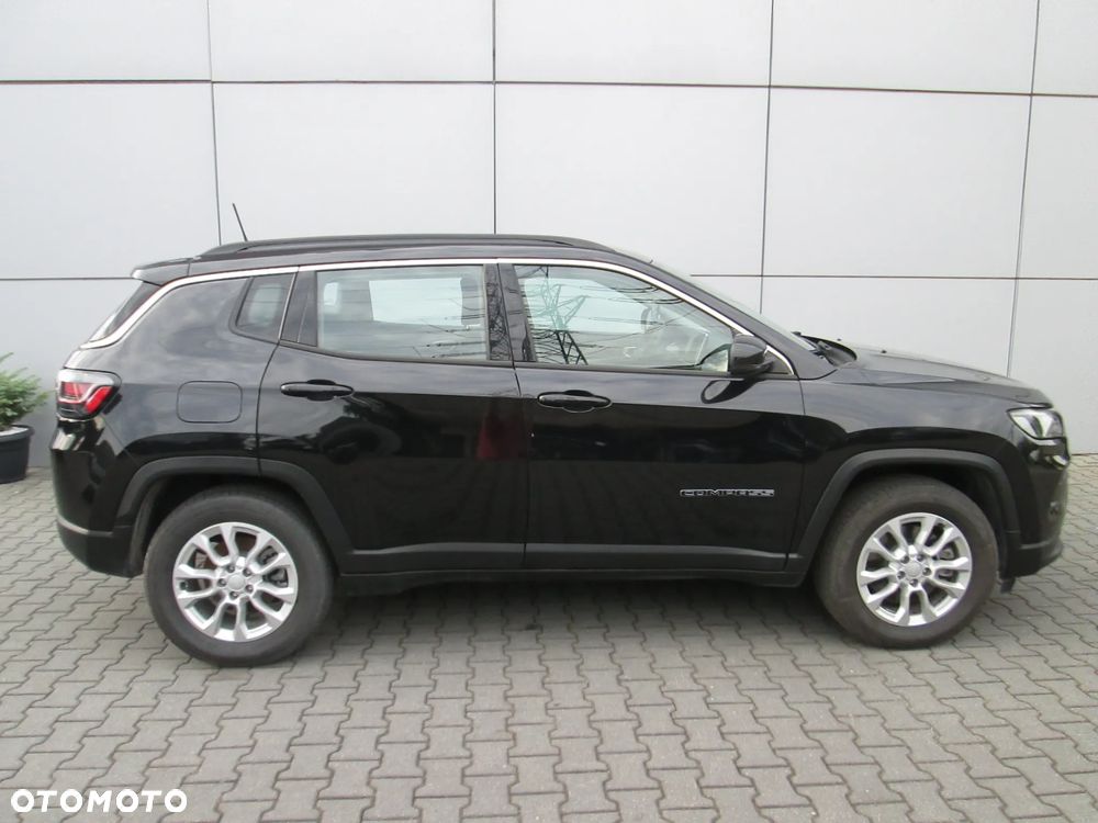 Jeep Compass - 8