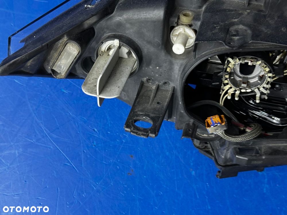 LEWY BI XENON BMW E81 E82 E87 LIFT LCI EUROPA BDB PO REGENERACJI - 7