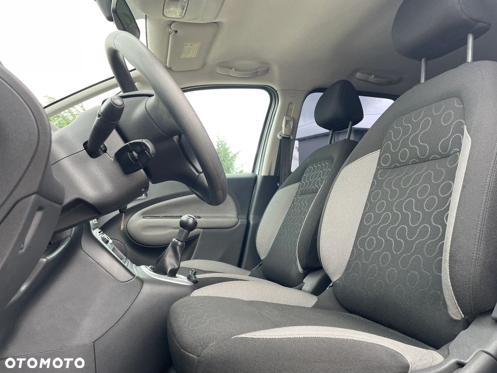 Citroën C3 Picasso 1.6 HDi Exclusive - 13