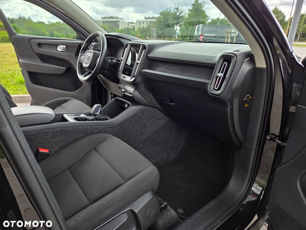 Volvo XC 40 T3 - 9