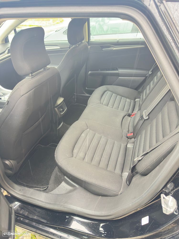 Ford Mondeo 1.5 TDCi Titanium ECOnetic - 8