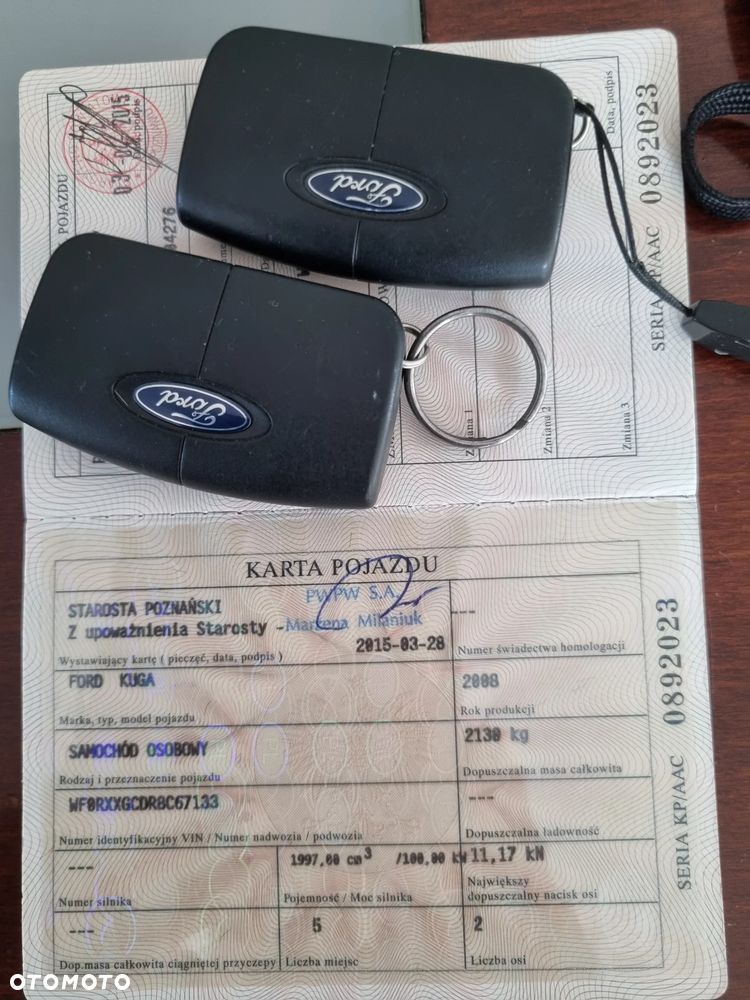 Ford Kuga - 14