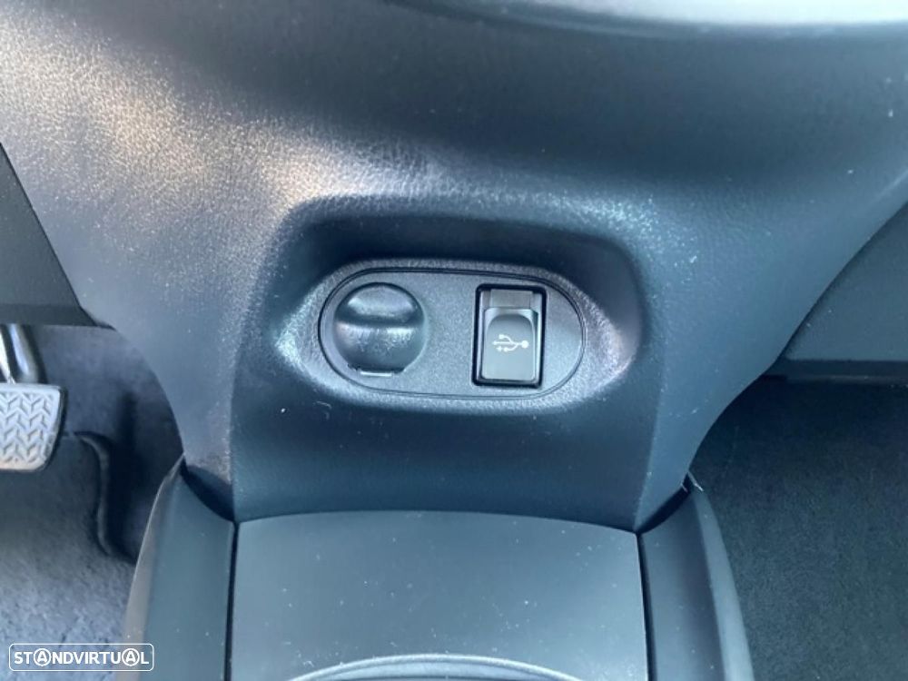 Toyota Yaris 1.0 VVT-i Comfort - 24