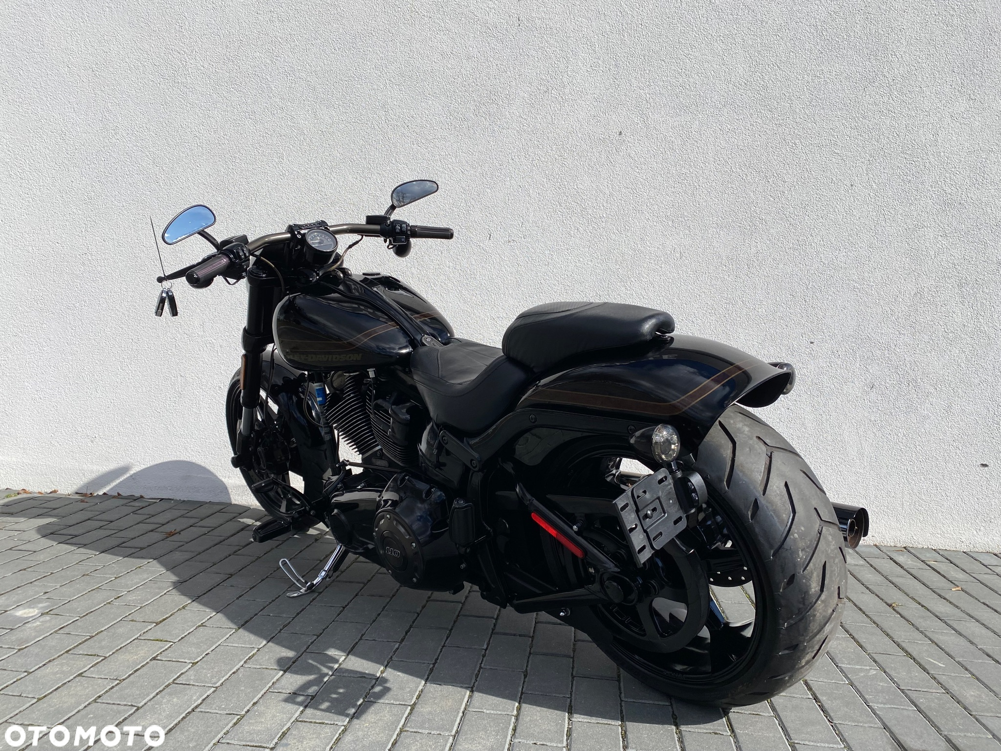 Harley-Davidson FXSB Breakout - 14