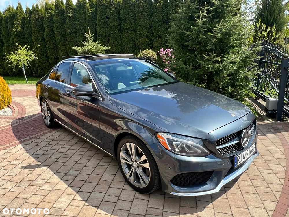 Mercedes-Benz Klasa C 300 7G-TRONIC - 2