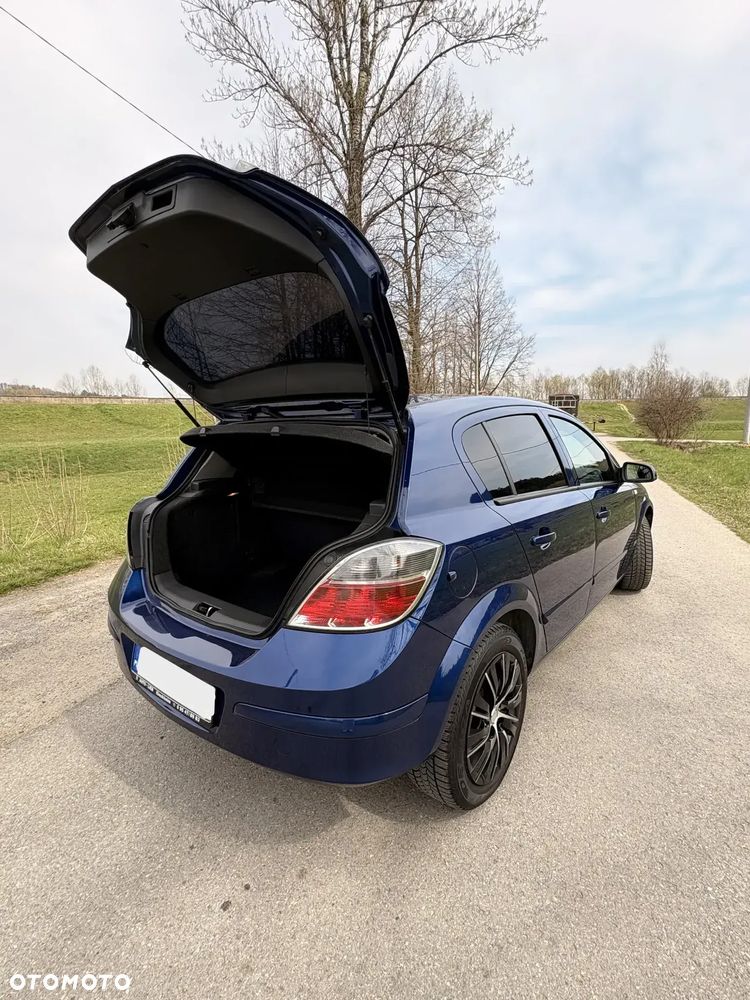 Opel Astra 1.6 - 12