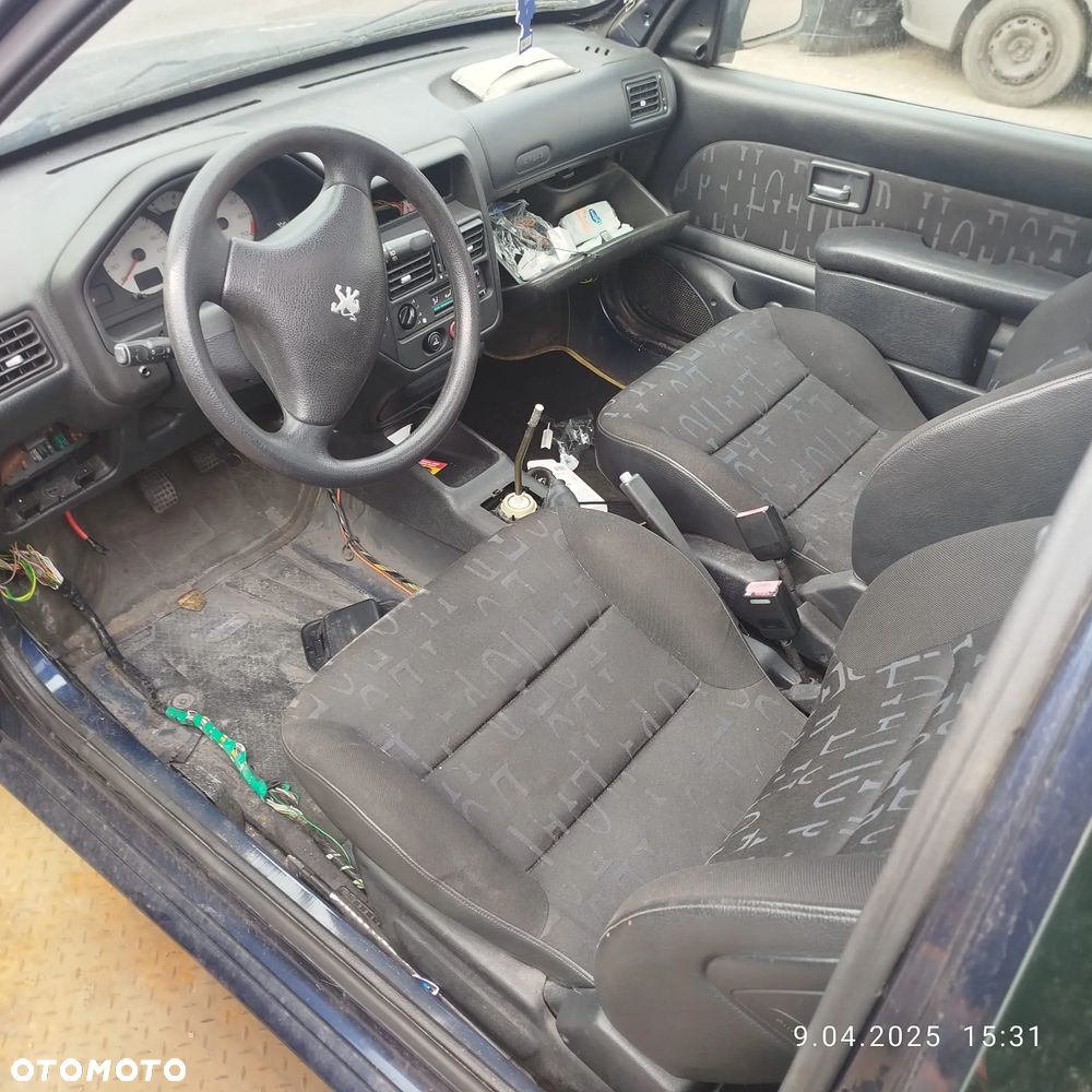 Peugeot 106 na części . - 5