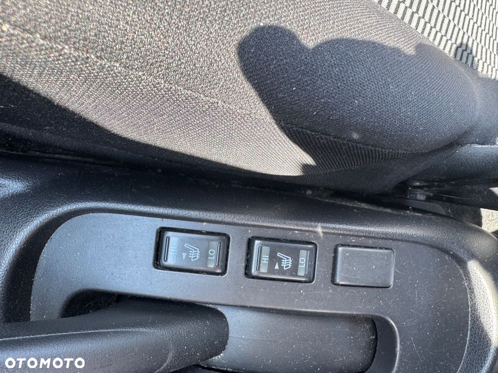Nissan Micra 1.2 30 Jahre Edition - 11