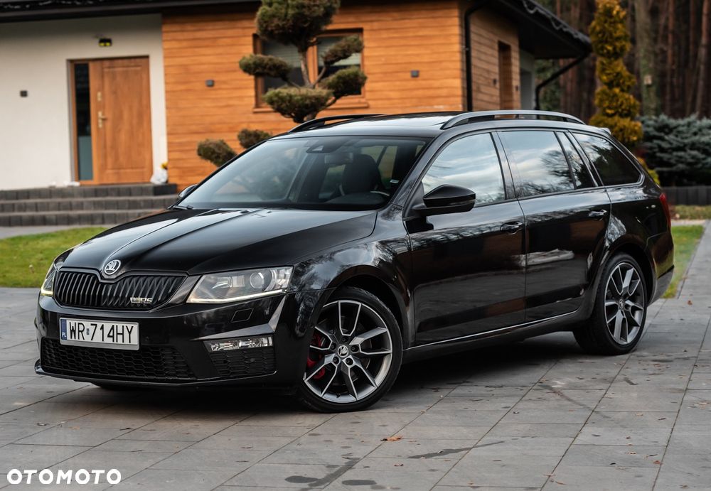 Skoda Octavia 2.0 TDI DSG RS - 29